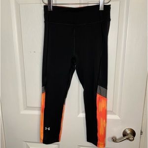 Under Armour Heat Gear Cropped Yoga Pants Black & Orange XS